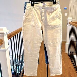 Loft the girlfriend size 10/30 neutral/ivory denim pants EUC